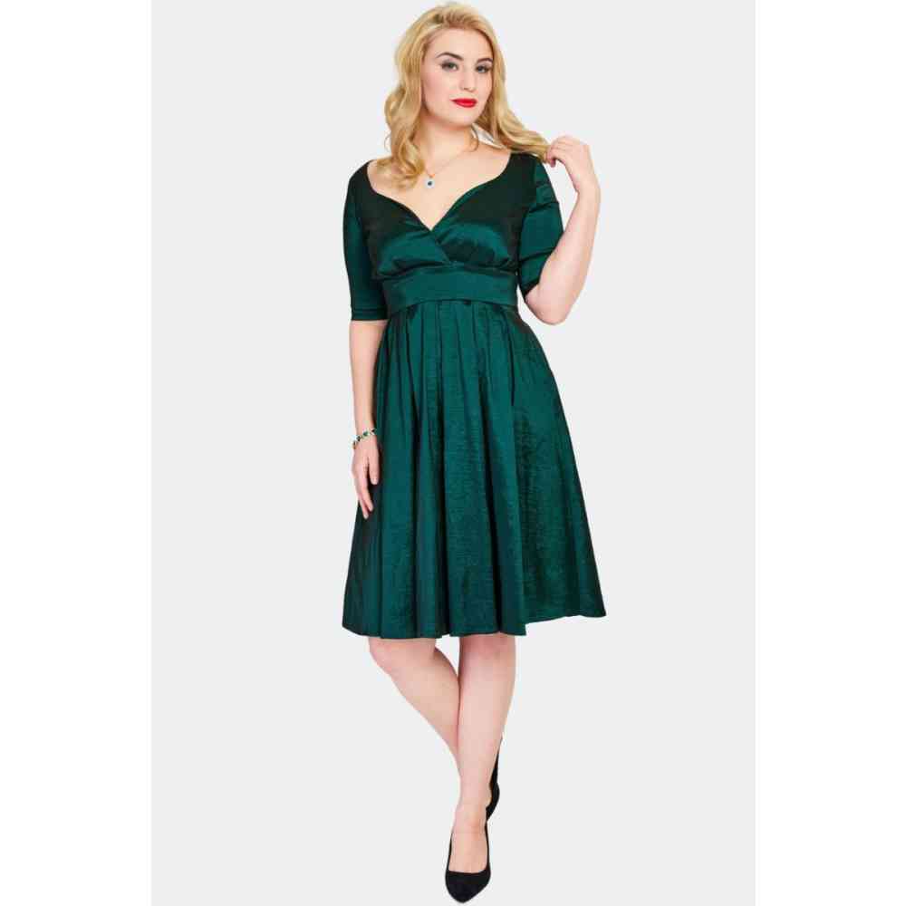 Voodoo Vixen Sweetheart Neck Flare dress Green