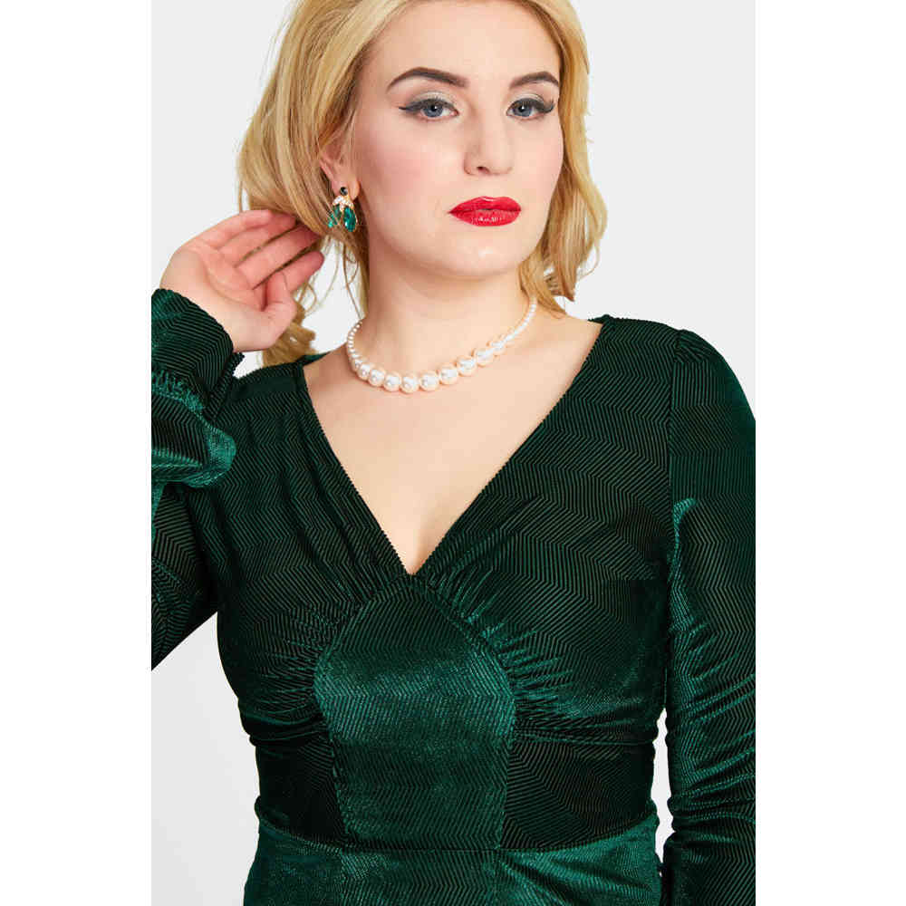 Voodoo Vixen Velvet Long Sleeves Flare dress Green