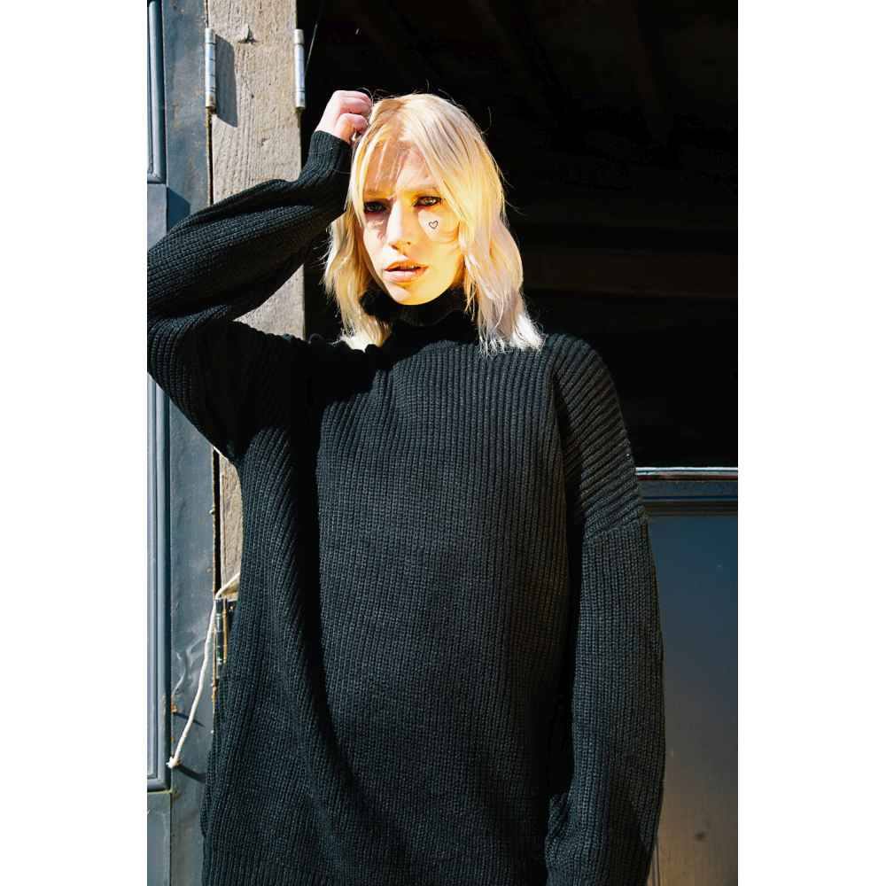 Banned Banned - GRUNGE GOTH KNITTED Gebreide trui - Zwart | Attitude Ho Banned Banned - GRUNGE GOTH KNITTED Gebreide trui - Zwart | Attitude Ho