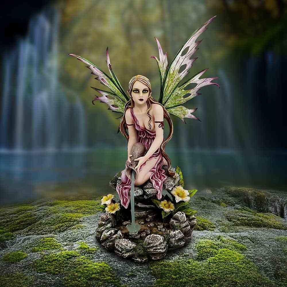 Nemesis Now Figurine Sorcière Willow - 16 Cm, Résine Peinte à La Main, Style Fantastique
